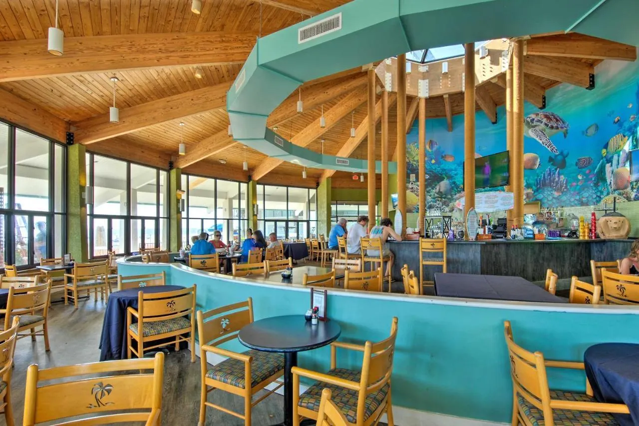 Panama City Beach Condo With Balcony And Ocean Views 0*, Panama City Beach